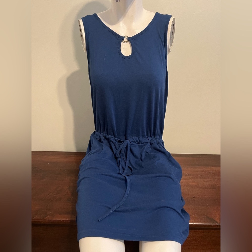Blue Sleeveless Casual Dress